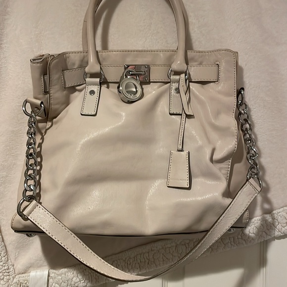 Michael Kors Hamilton Vanilla bag - Picture 14 of 16